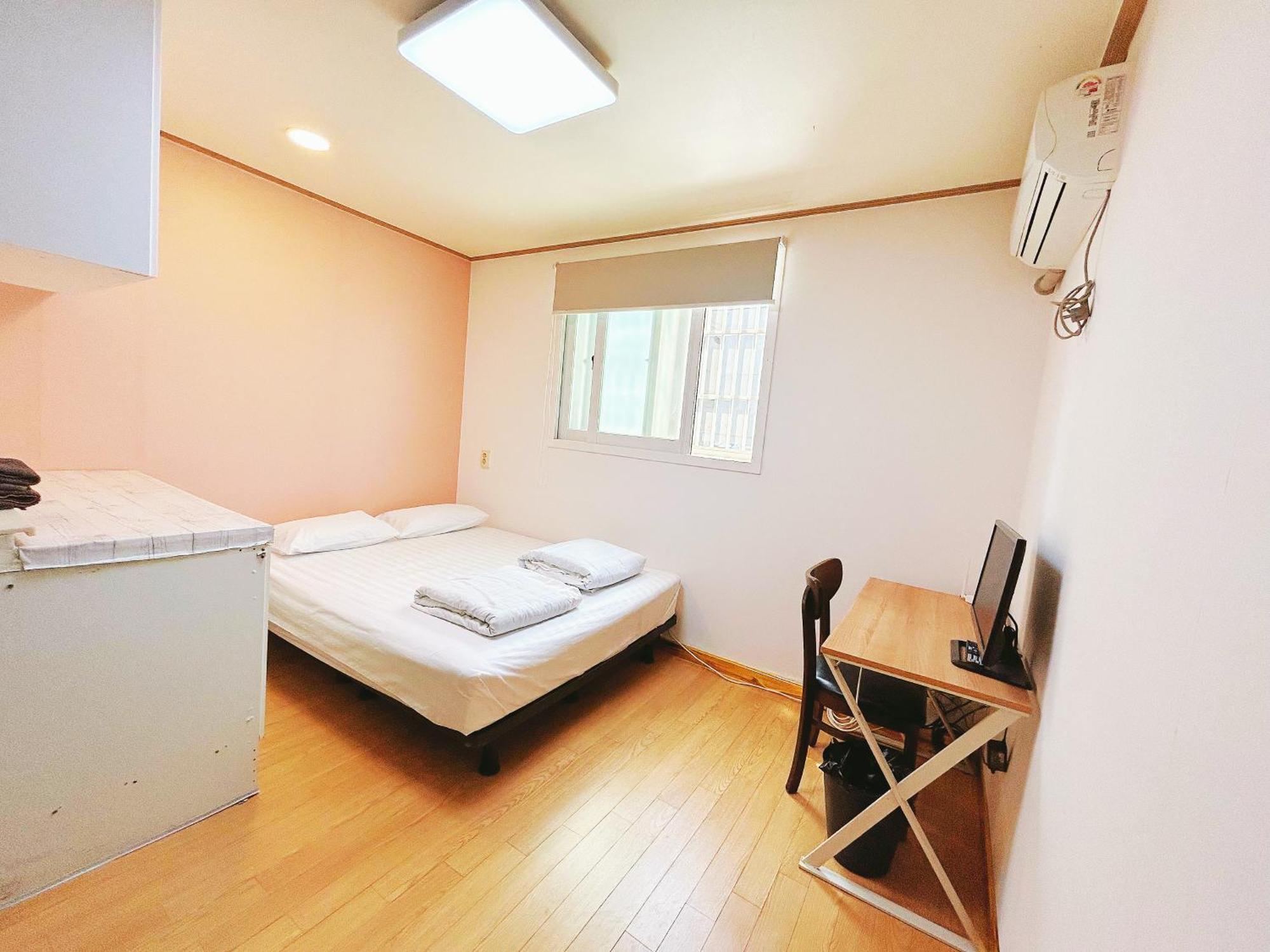 Sarang Guesthouse Dongdaemun Сеул Экстерьер фото